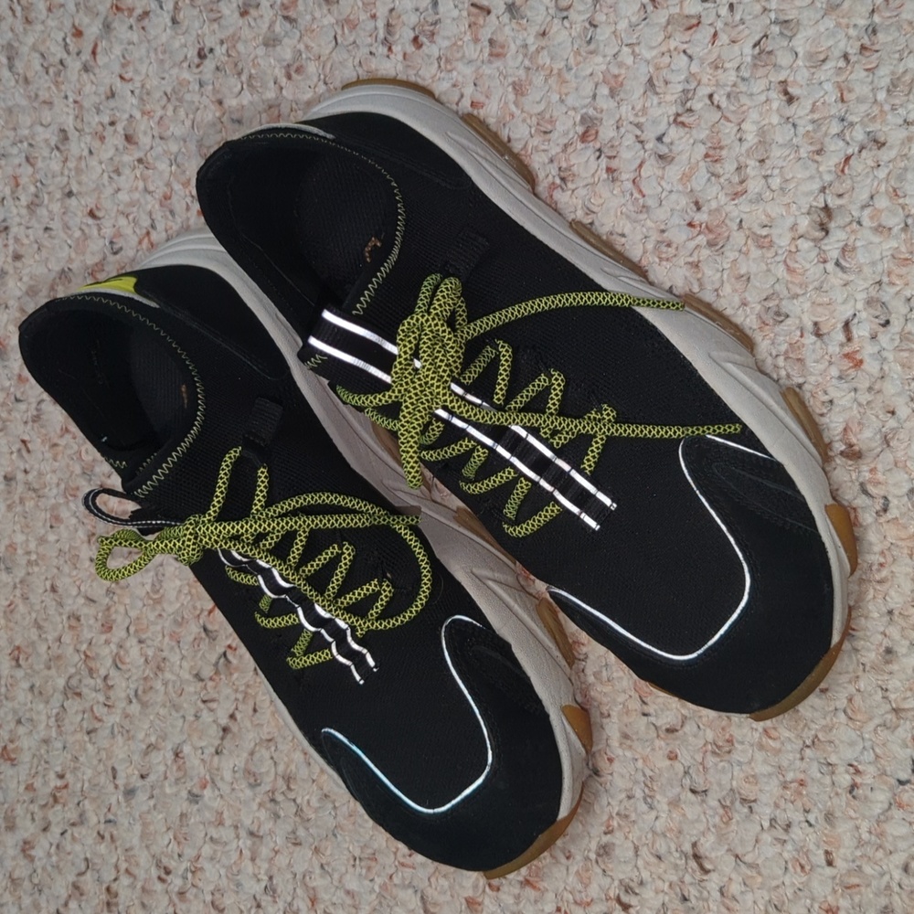Ash 39 black and neon green
